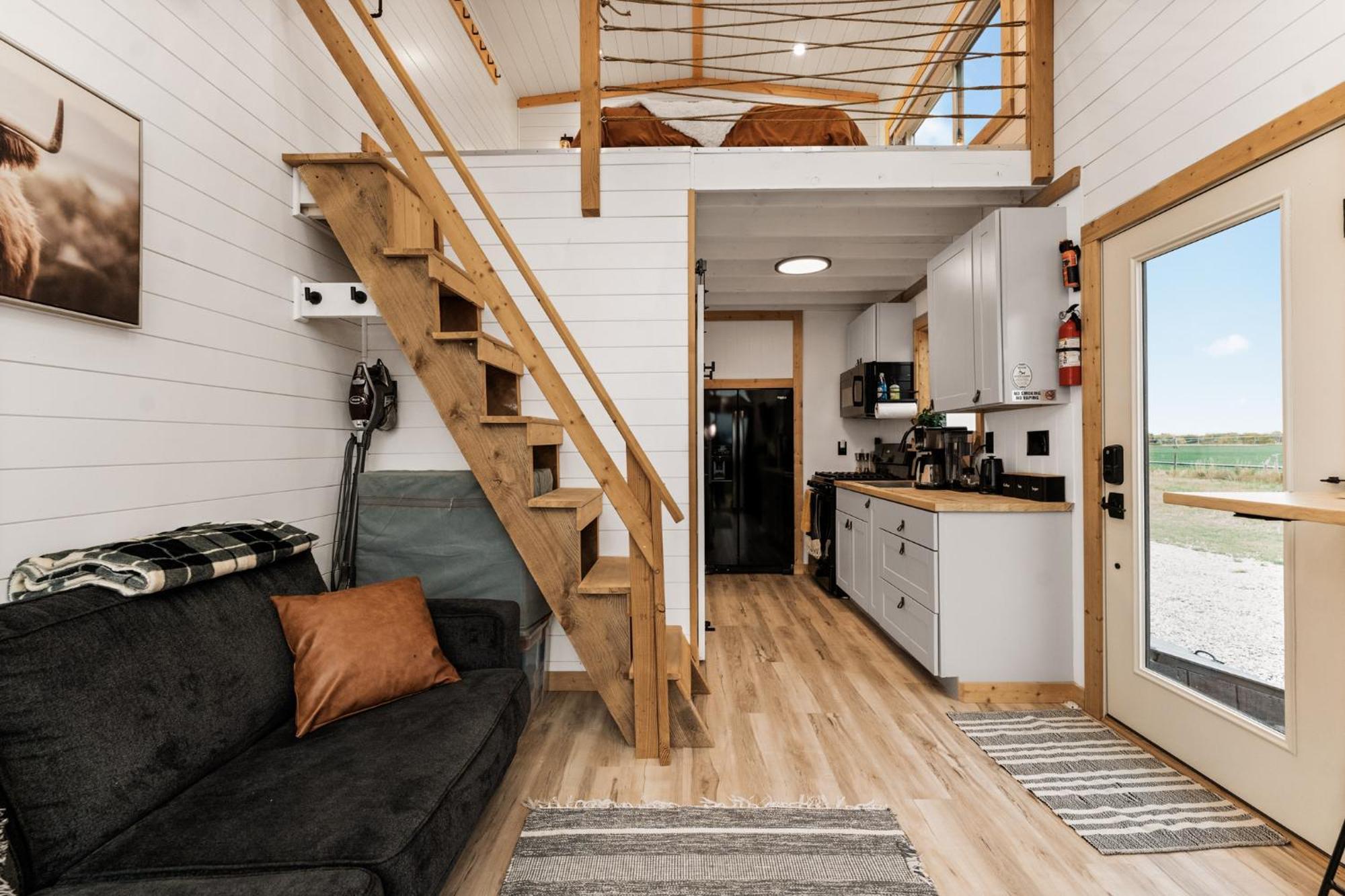 Modern Tiny Cabin, With Hot Tub In Choteau Mt Exterior foto